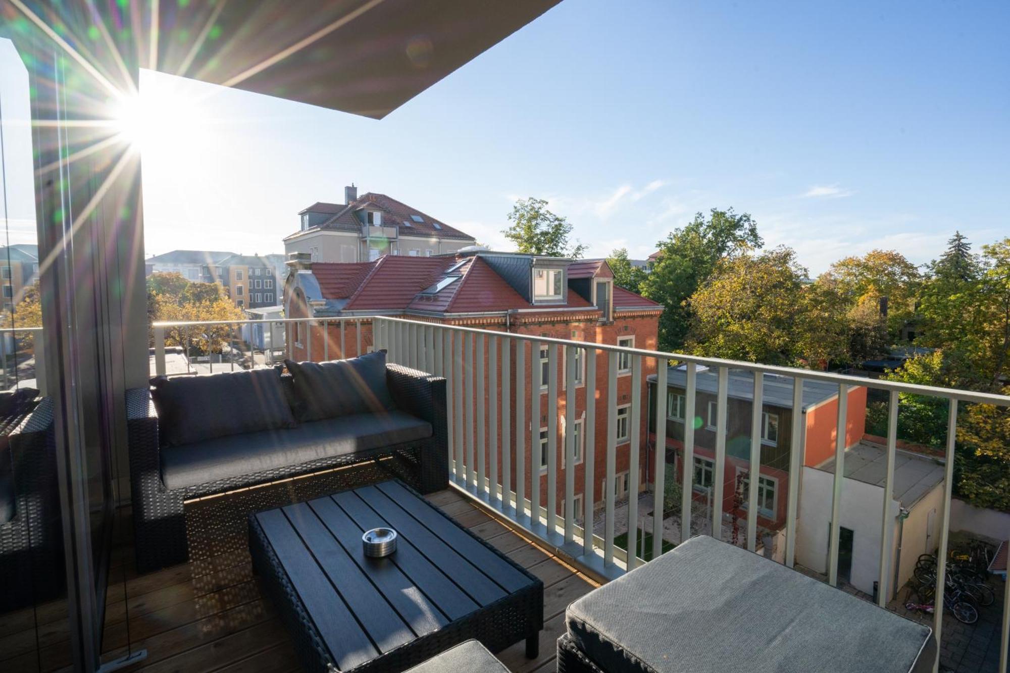 Supreme City Dream Mit Terrasse Und Parkplatz - 110M² Dresden Exterior foto
